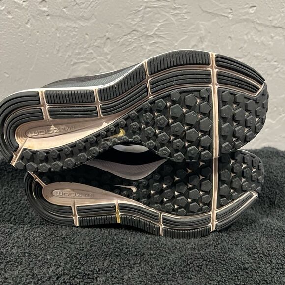 🔥 NIKE Air Zoom Pegasus 34 Running Shoe  Black/White - Women Sz 7 - EXCELLENT - Picture 14 of 15